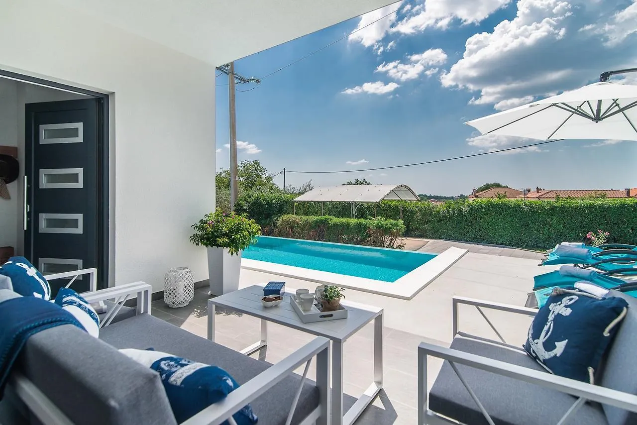 Villa Oleandra Sveti Petar u Sumi 0*,